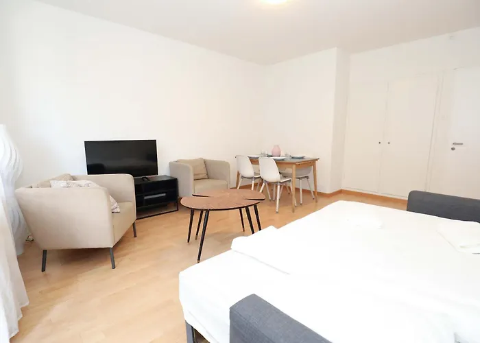 Airy Near Uetliberg Nature Apartament