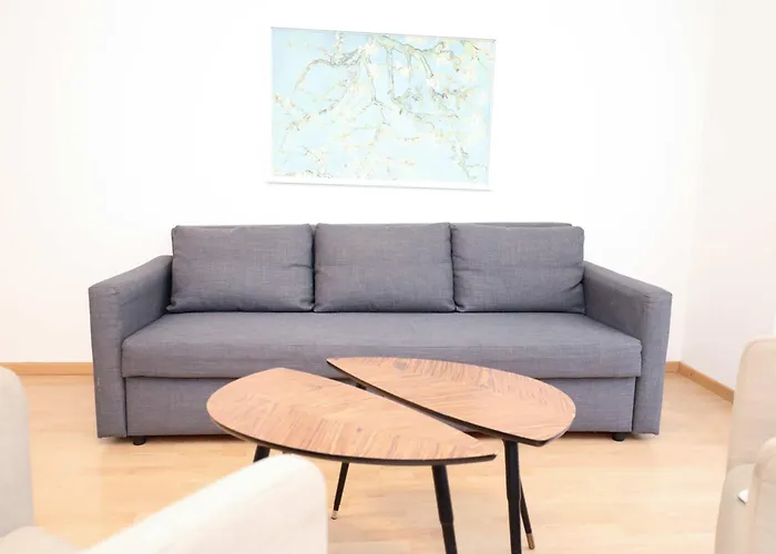 Airy Near Uetliberg Nature Apartament