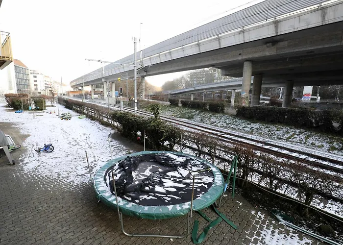 Airy Near Uetliberg Nature Apartamento *